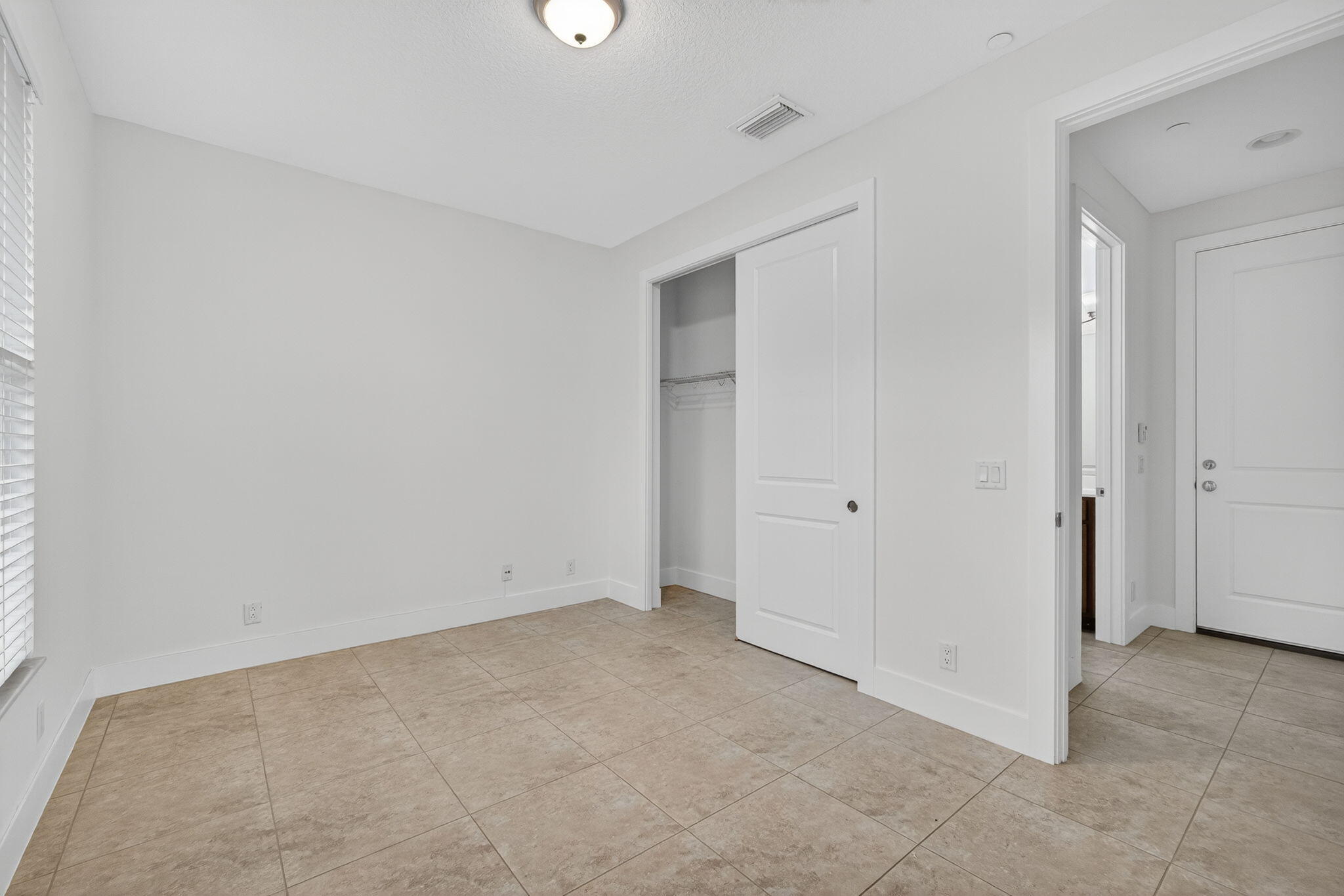 7089 Edison Place