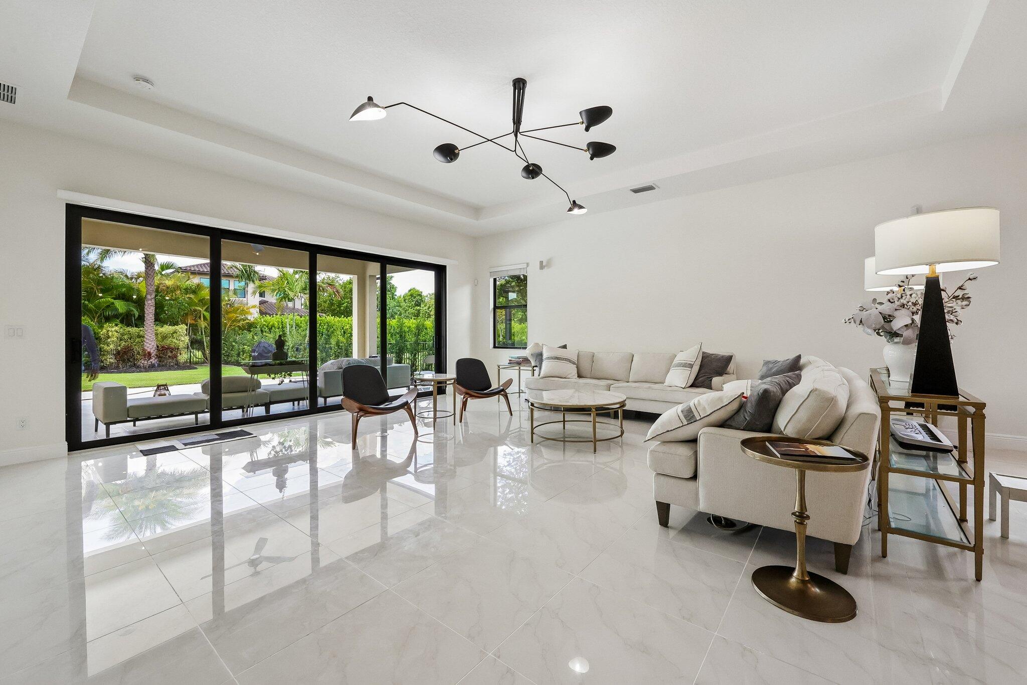 11760 E Eastlake Court, Parkland, FL, 33076, US, 4 Bedrooms Bedrooms, ,3 BathroomsBathrooms,Residential,Active,11760 E Eastlake Court,B26042090