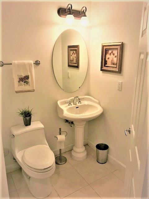 JUNO OCEAN KEY CONDO - Residential Lease