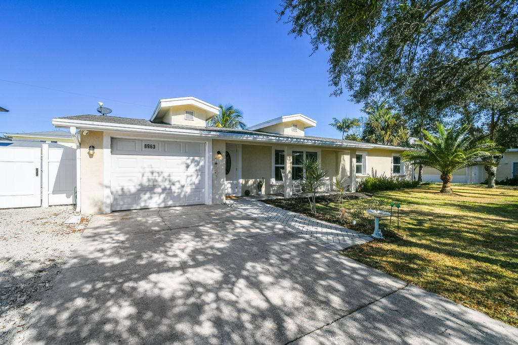 Photo of 8963 SE Ceres Street, Hobe Sound, FL 33455 (MLS # R11159479)