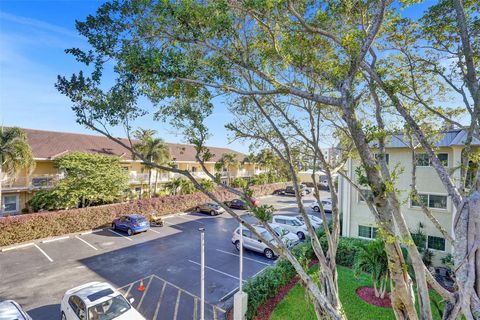 A home in Wilton Manors