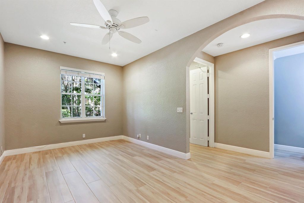 Photo of 118 Jesup Lane, Jupiter, FL 33458 (MLS # R11020570)