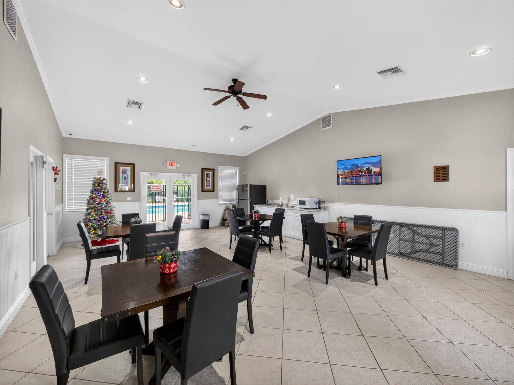 MARTINS CROSSING - Residential