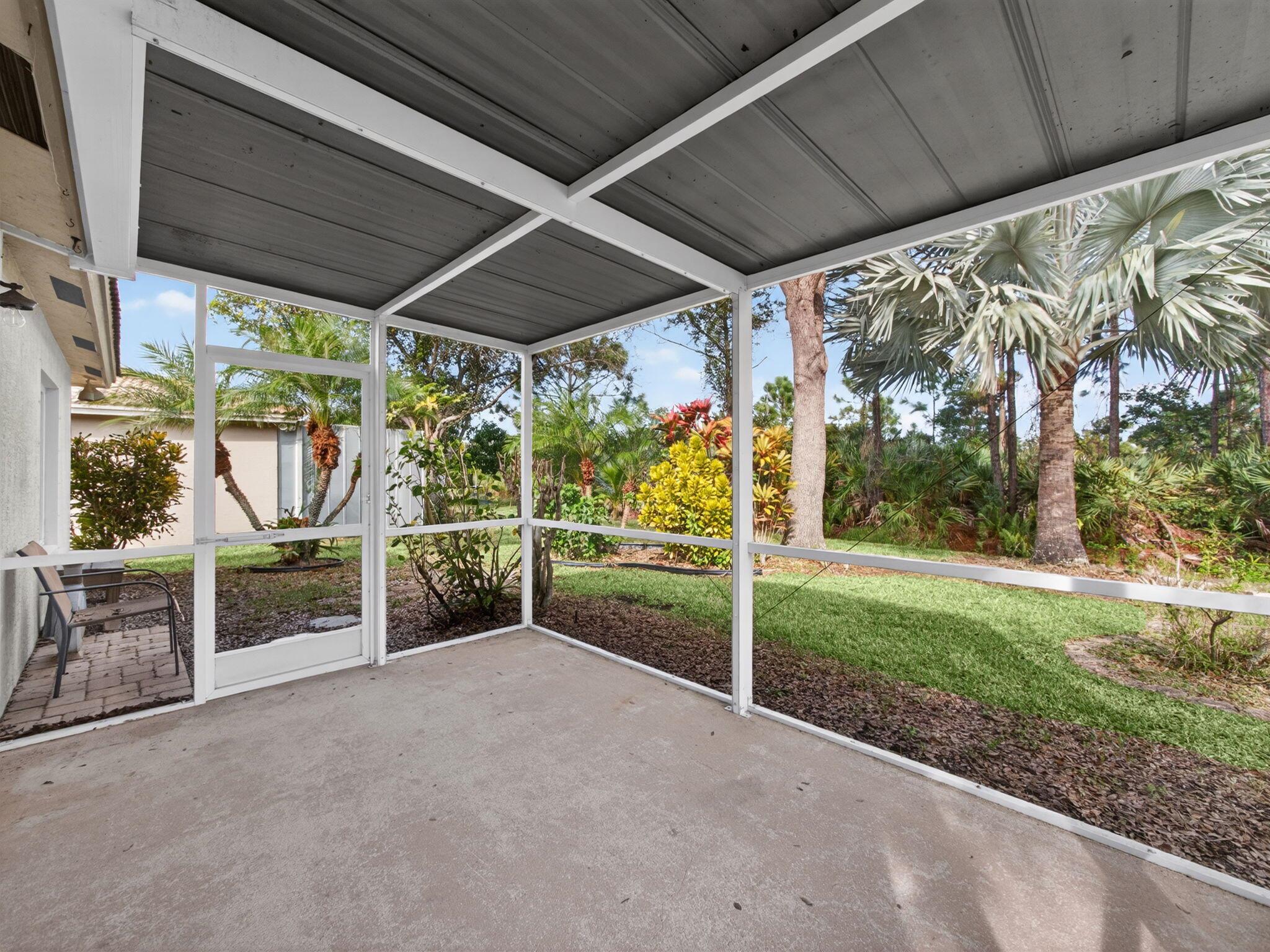 MARTINS CROSSING - Residential