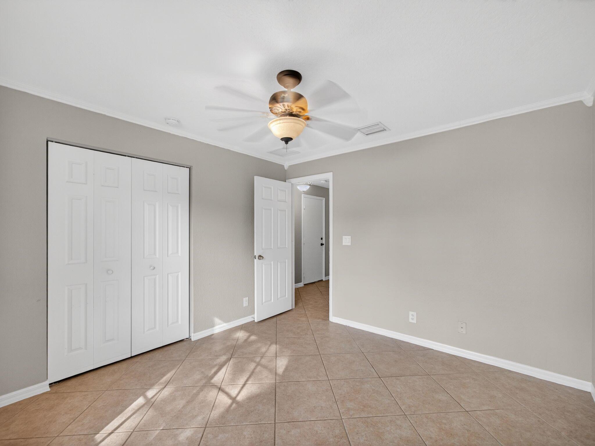 MARTINS CROSSING - Residential