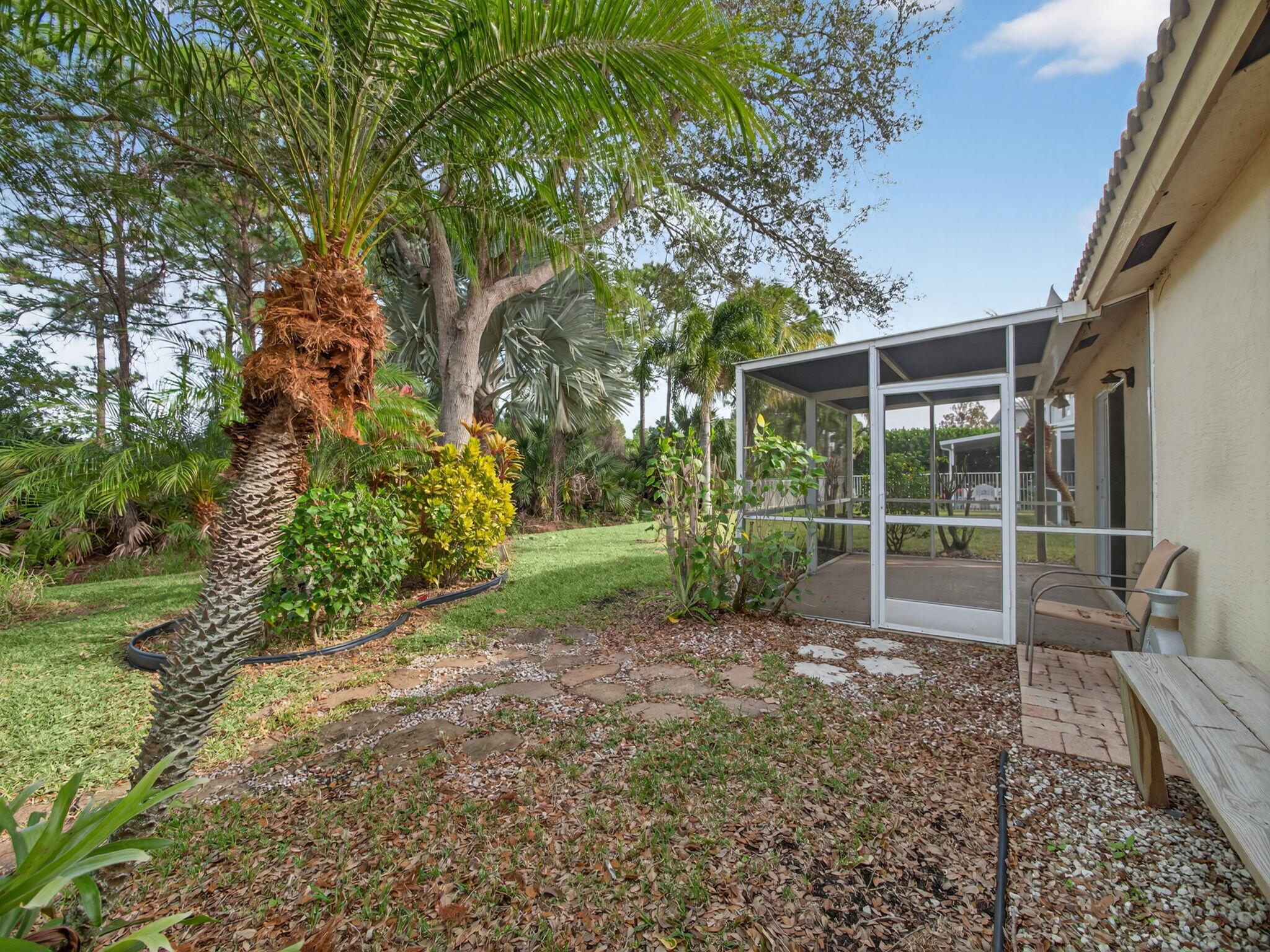 MARTINS CROSSING - Residential