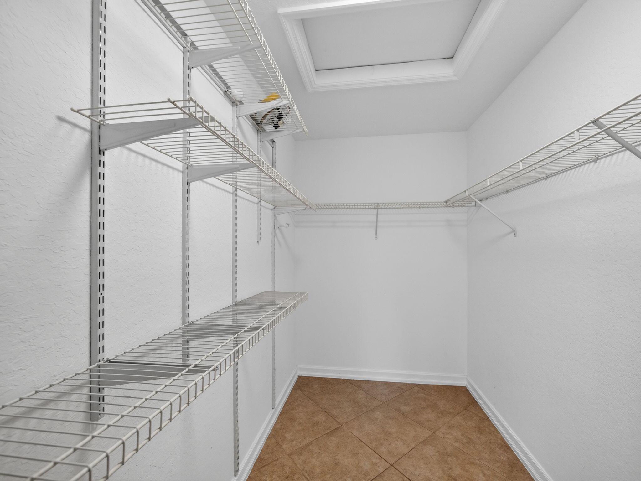 MARTINS CROSSING - Residential