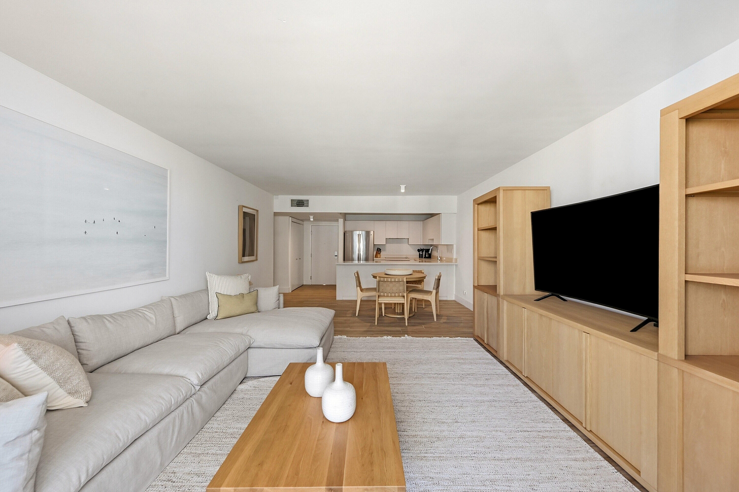 2301 Collins Avenue 1205