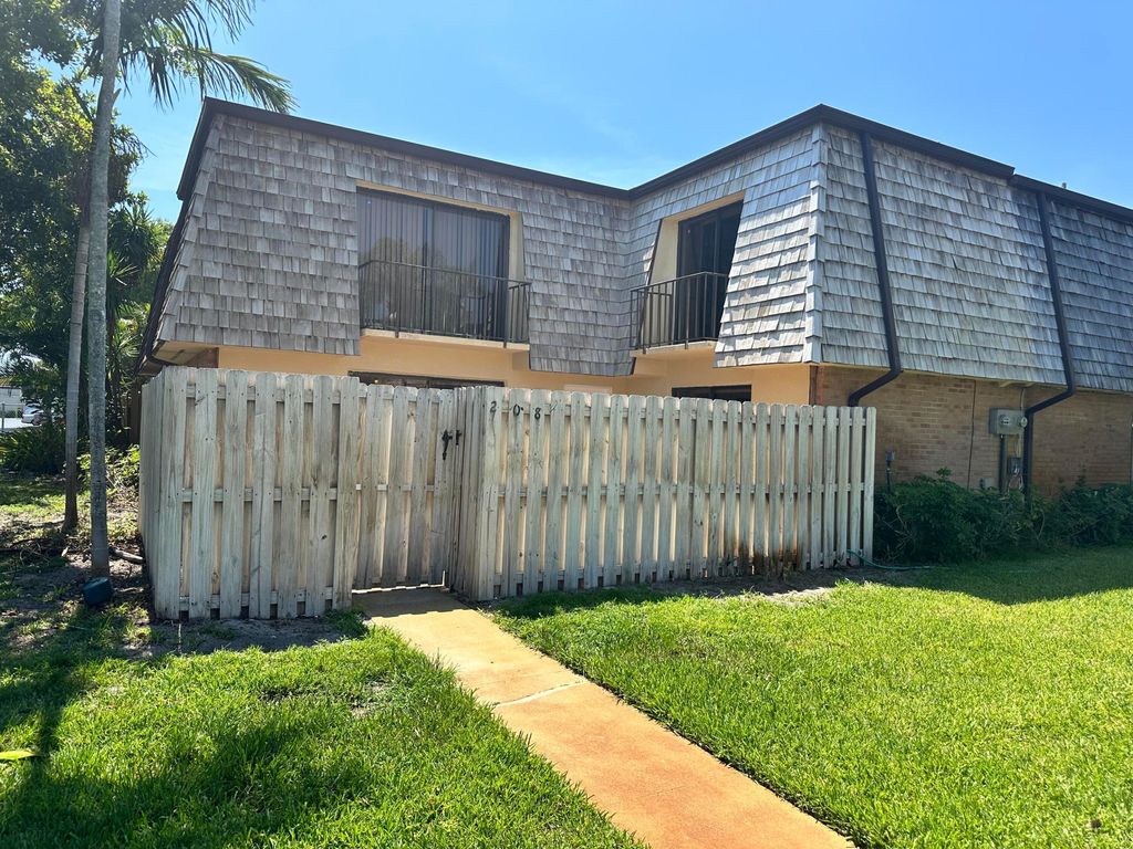 Photo of 208 Lake Arbor Drive, Palm Springs, FL 33461 (MLS # R10991899)