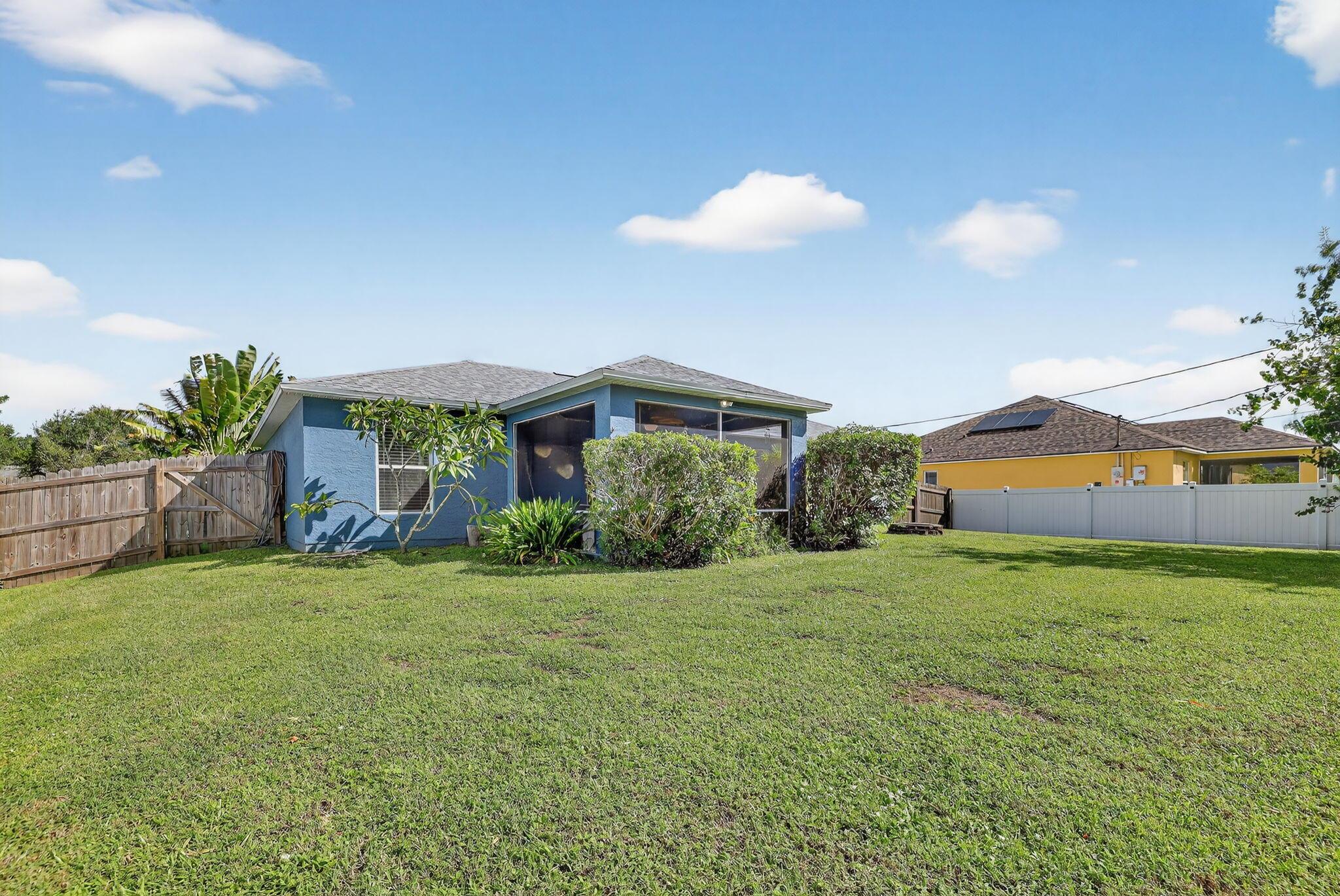 PORT ST LUCIE SECTION 25 - Residential