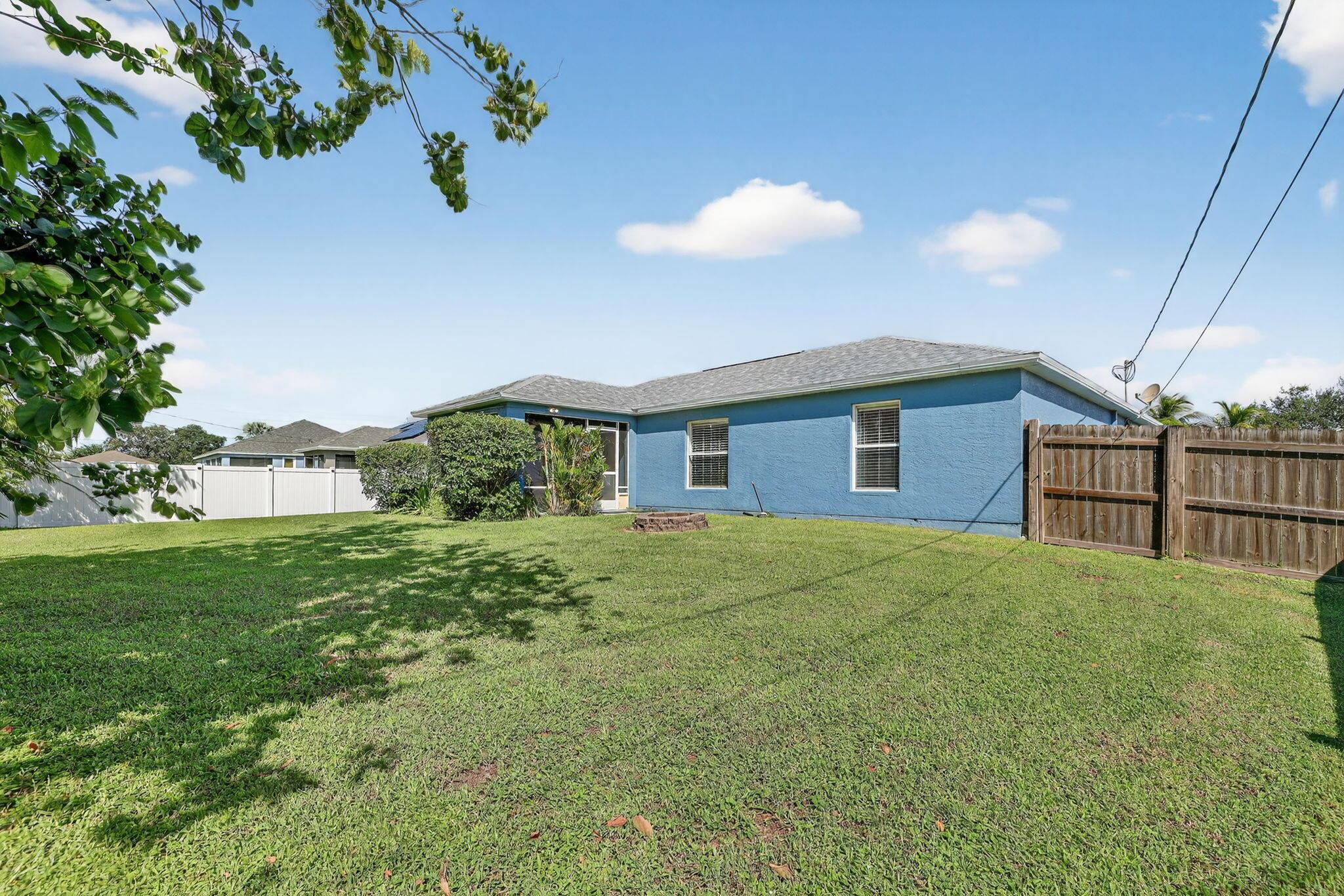PORT ST LUCIE SECTION 25 - Residential