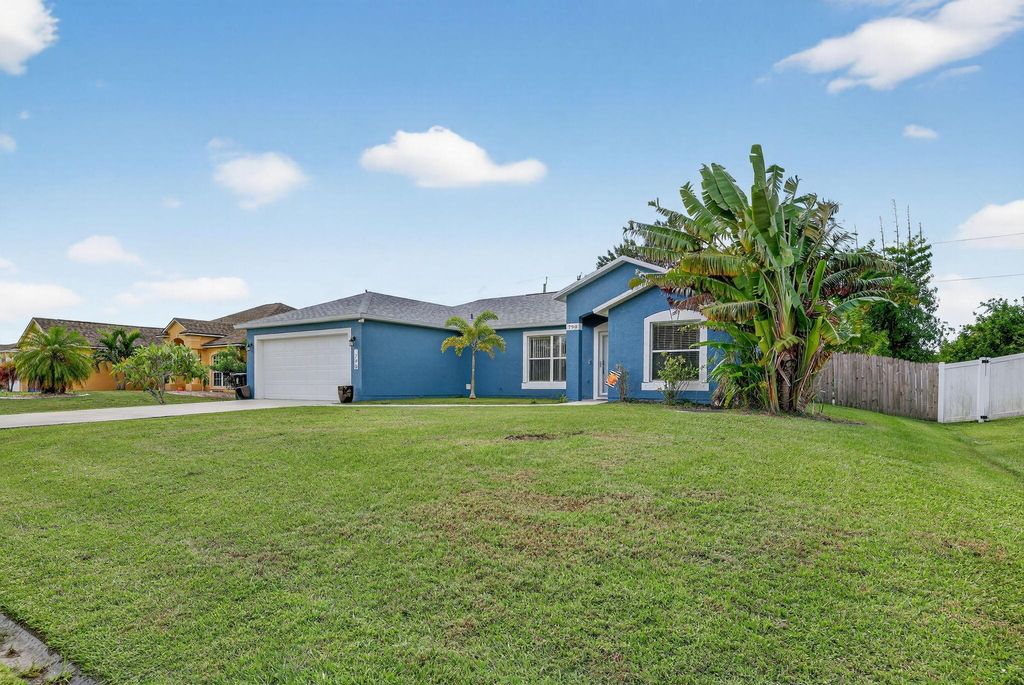 Photo of 790 NW Bayard Avenue, Port Saint Lucie, FL 34983 (MLS # R11128665)