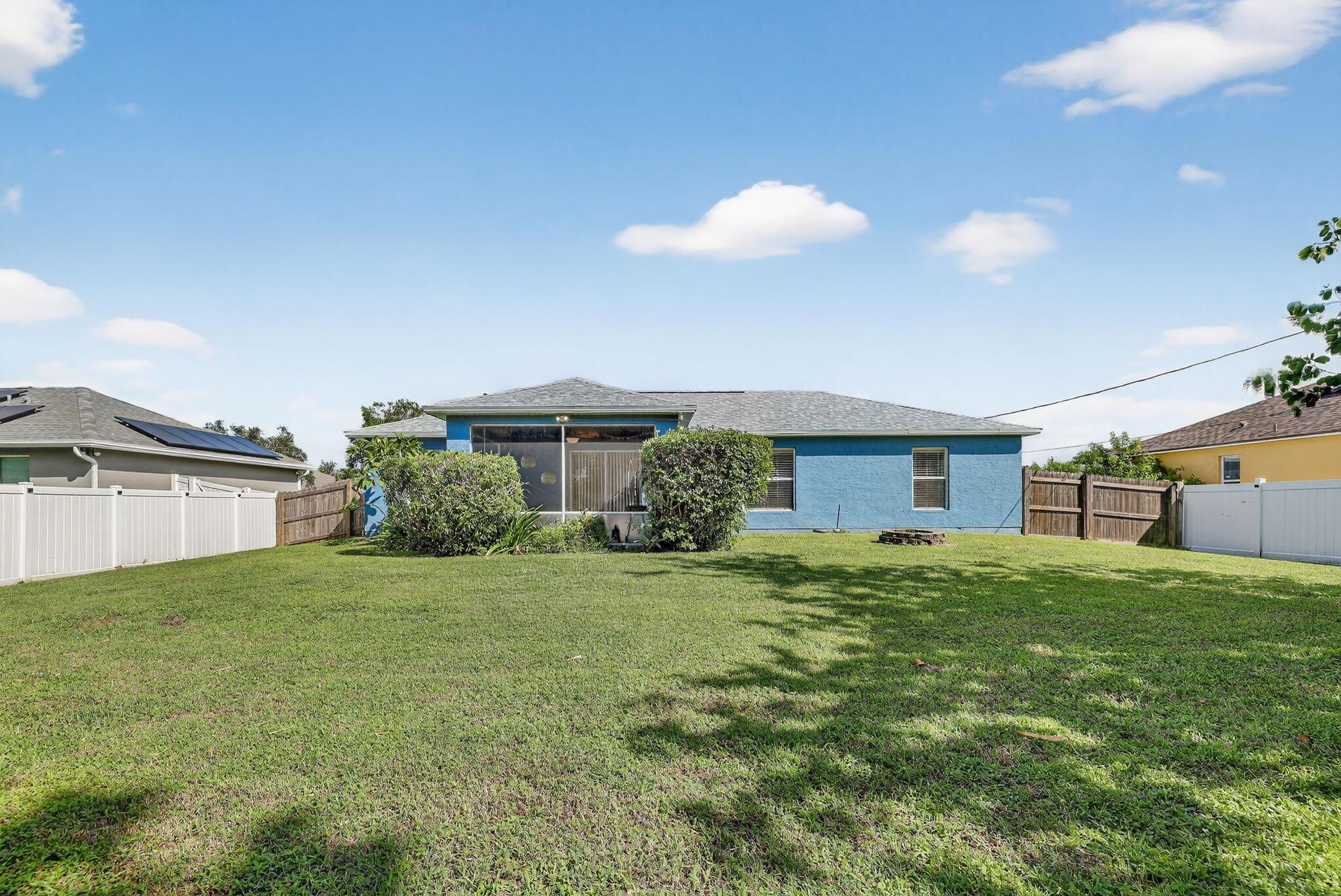 PORT ST LUCIE SECTION 25 - Residential