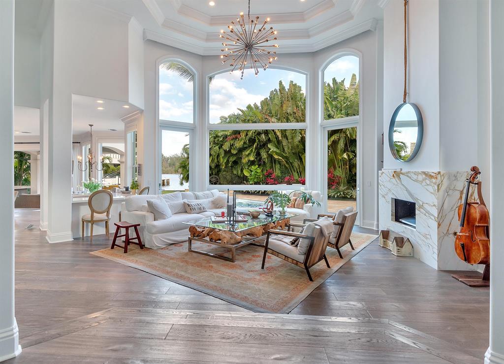 LAKE ROGERS ISLE UNIT E - Residential