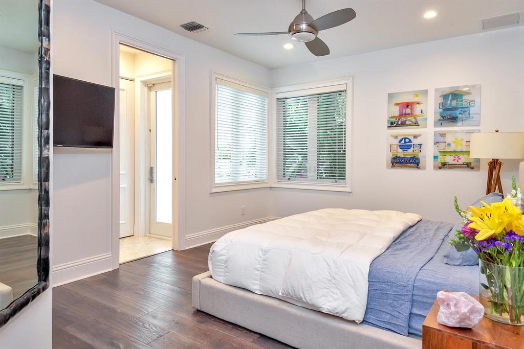 LAKE ROGERS ISLE UNIT E - Residential