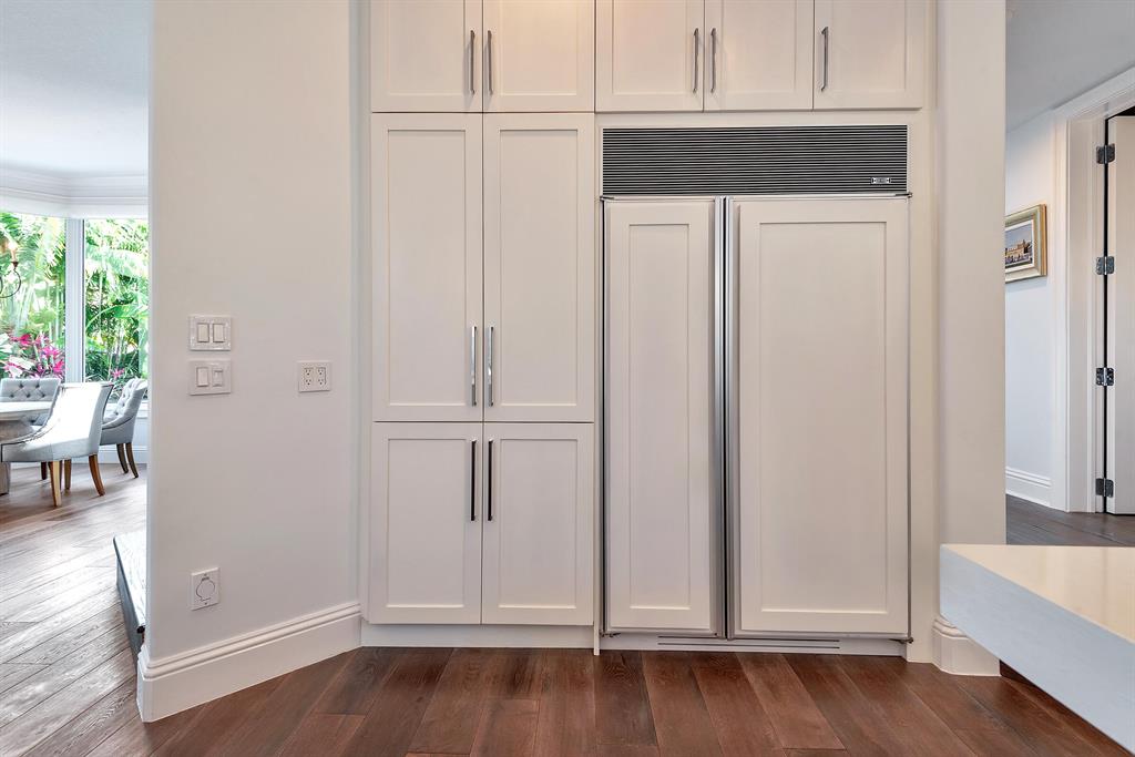 LAKE ROGERS ISLE UNIT E - Residential