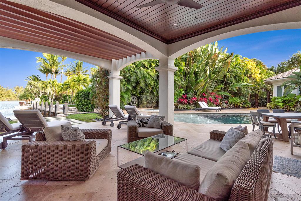 LAKE ROGERS ISLE UNIT E - Residential