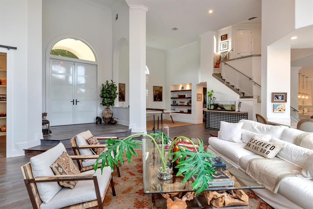 LAKE ROGERS ISLE UNIT E - Residential