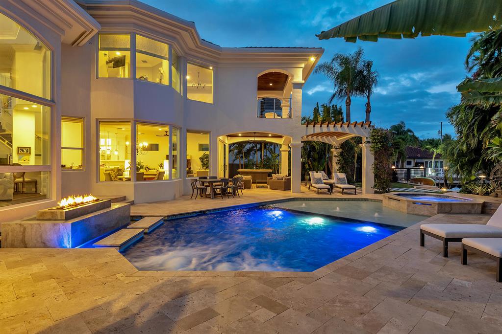 LAKE ROGERS ISLE UNIT E - Residential