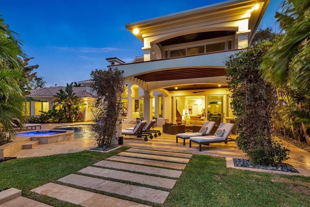 LAKE ROGERS ISLE UNIT E - Residential