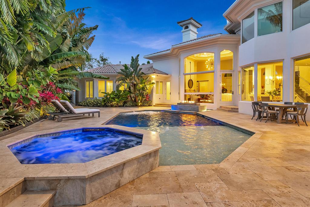 LAKE ROGERS ISLE UNIT E - Residential