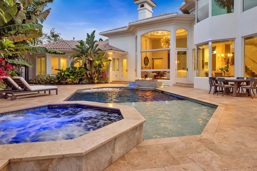 LAKE ROGERS ISLE UNIT E - Residential