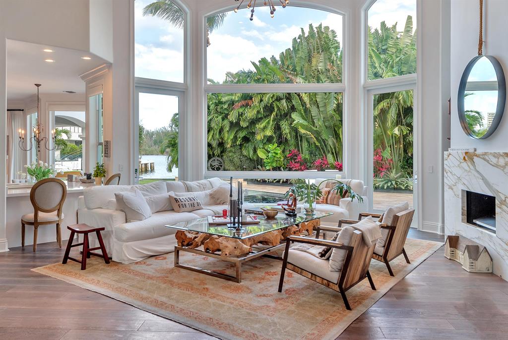 LAKE ROGERS ISLE UNIT E - Residential