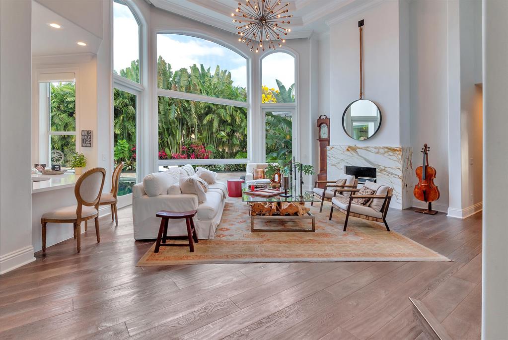 LAKE ROGERS ISLE UNIT E - Residential