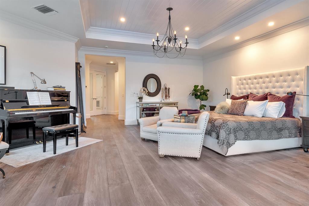 LAKE ROGERS ISLE UNIT E - Residential