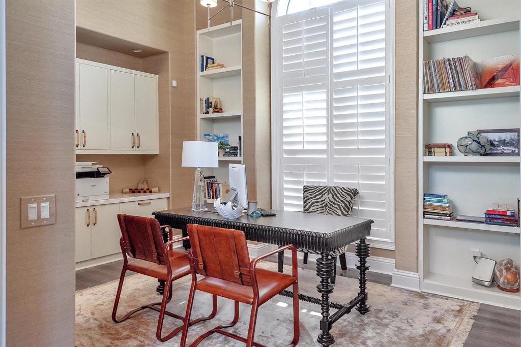 LAKE ROGERS ISLE UNIT E - Residential