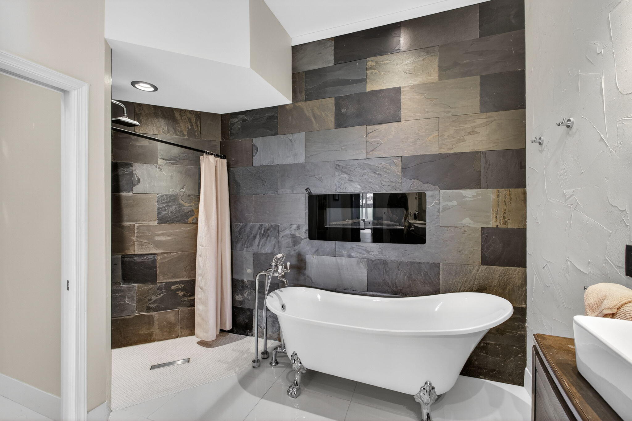 IBIS GOLF AND COUNTRY CLUB 5 - Residential