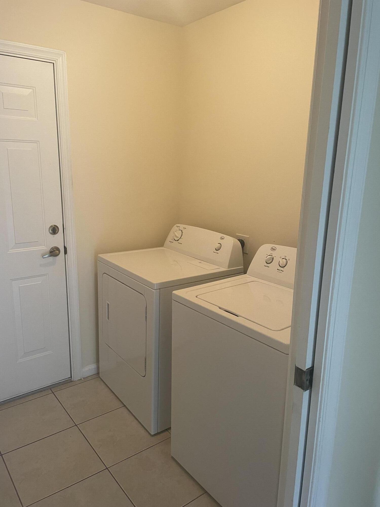 Port Saint Lucie Section 19 - Residential