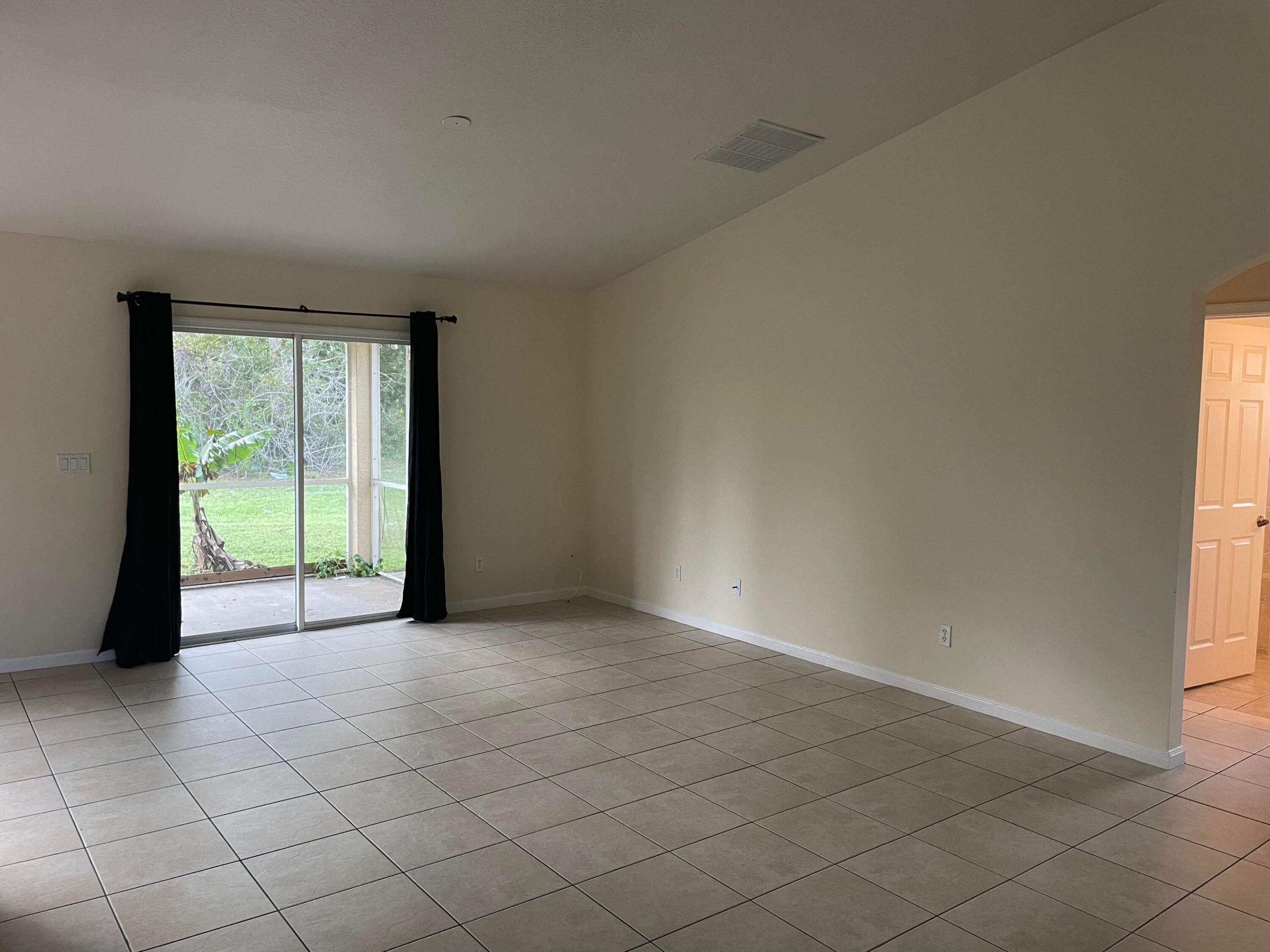 Port Saint Lucie Section 19 - Residential