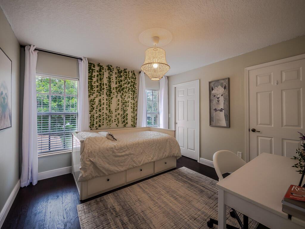 EAGLE TRACE AT RIVER BRID - Residential Lease