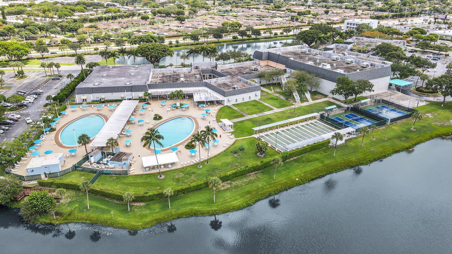 KINGS POINT BRITTANY CONDOS - Residential Lease