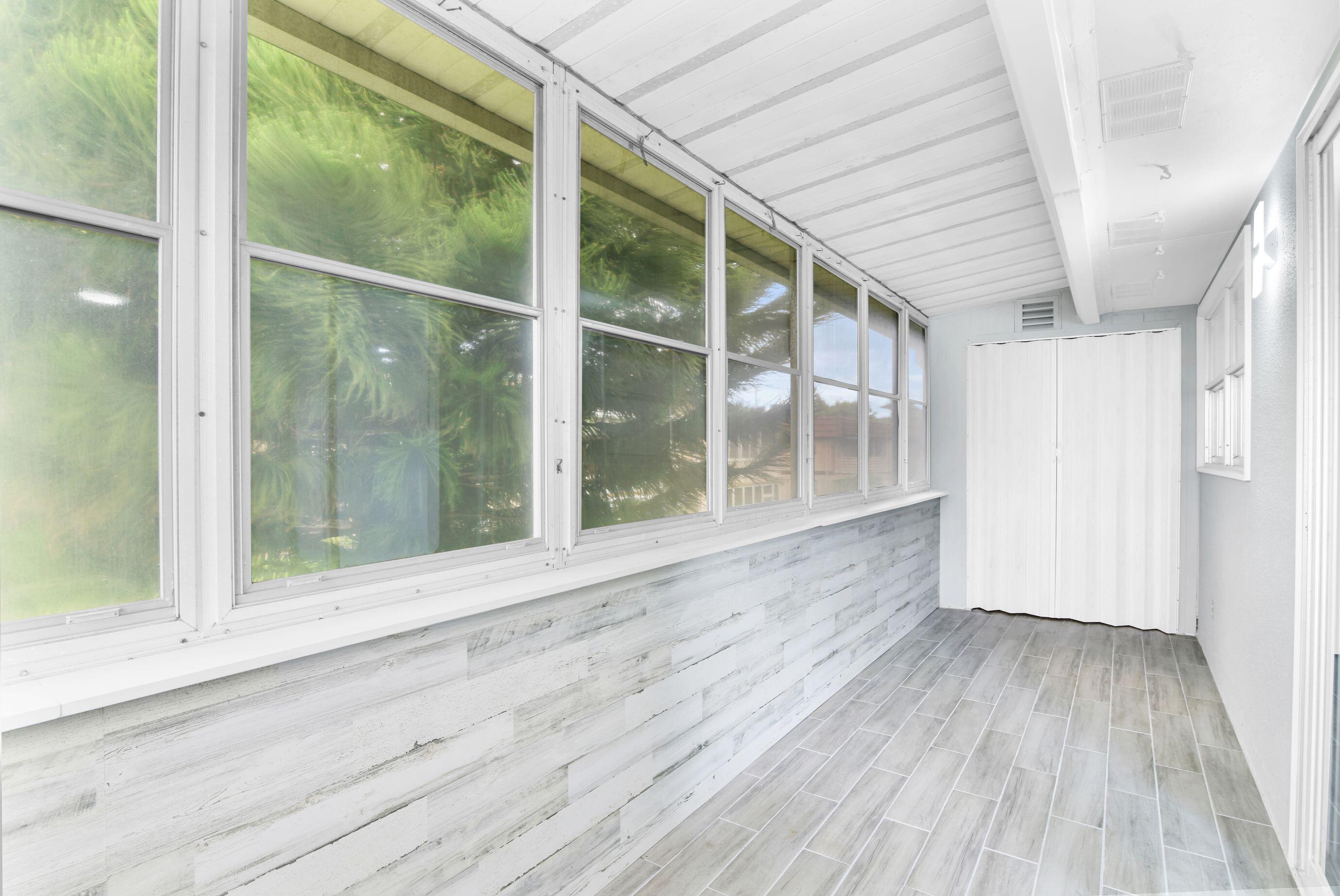 KINGS POINT BRITTANY CONDOS - Residential Lease