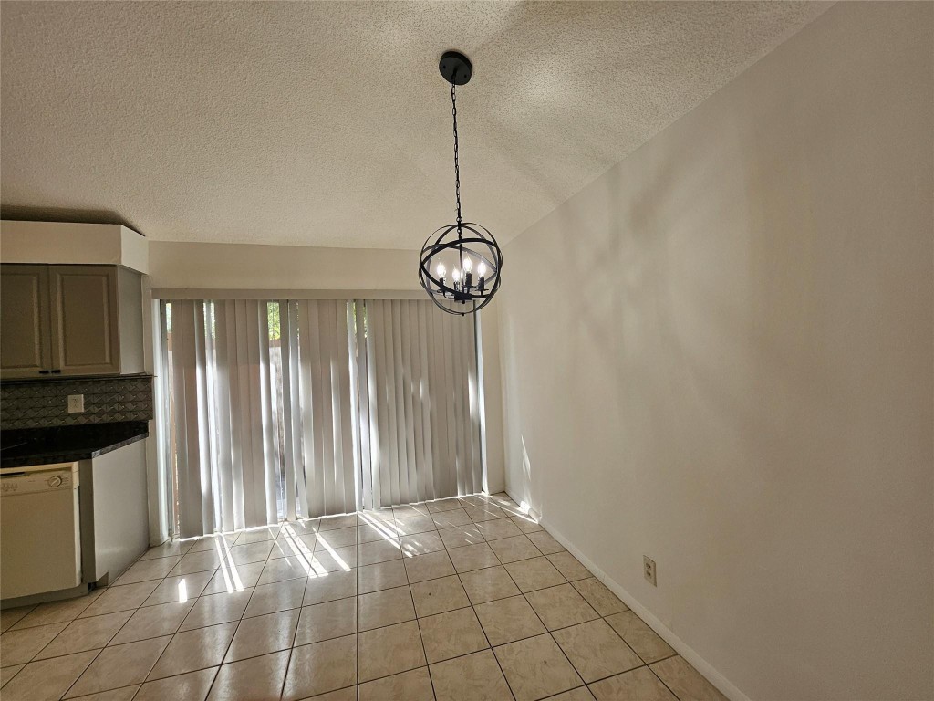 Townhouses at Jacaranda - Residential