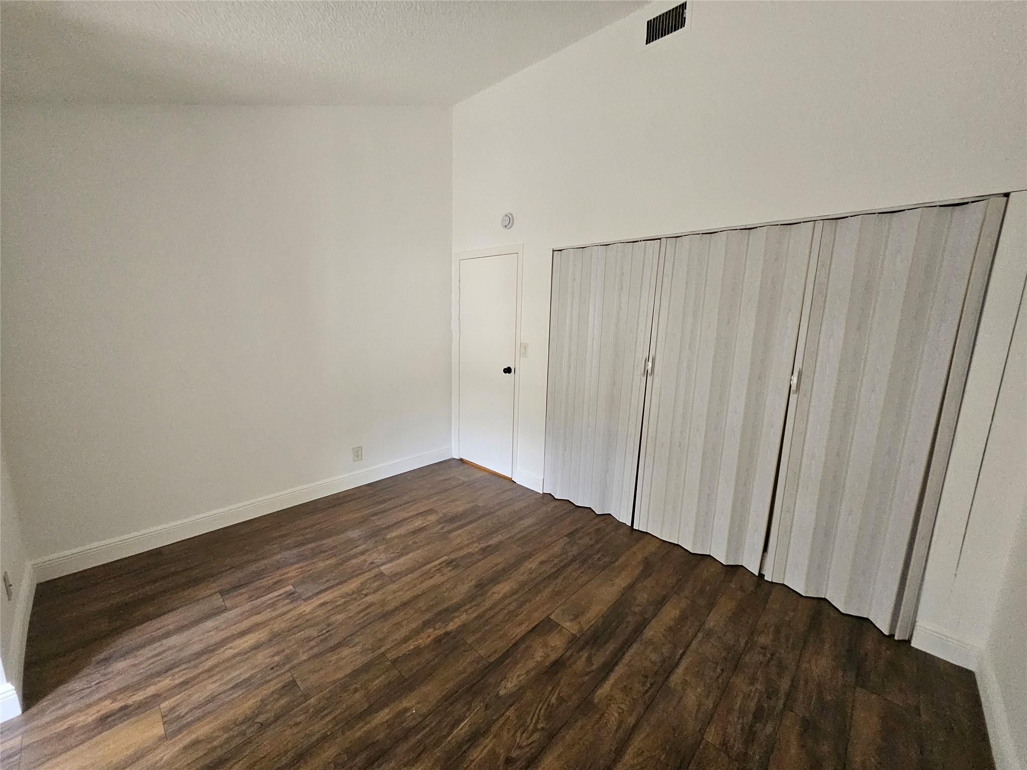 Townhouses at Jacaranda - Residential