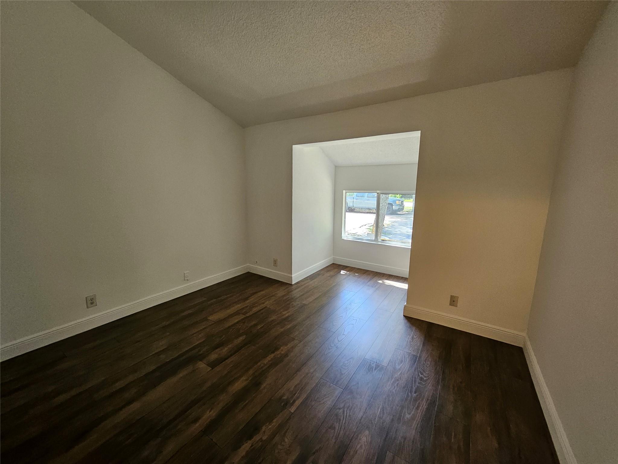 Townhouses at Jacaranda - Residential