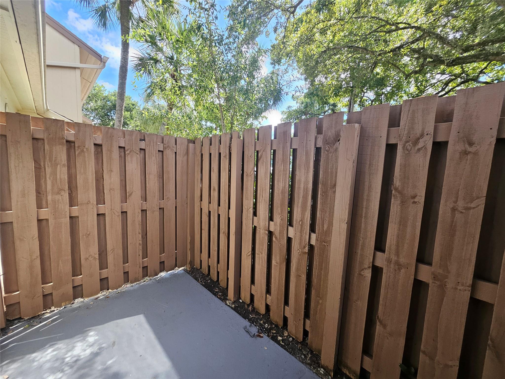 Townhouses at Jacaranda - Residential