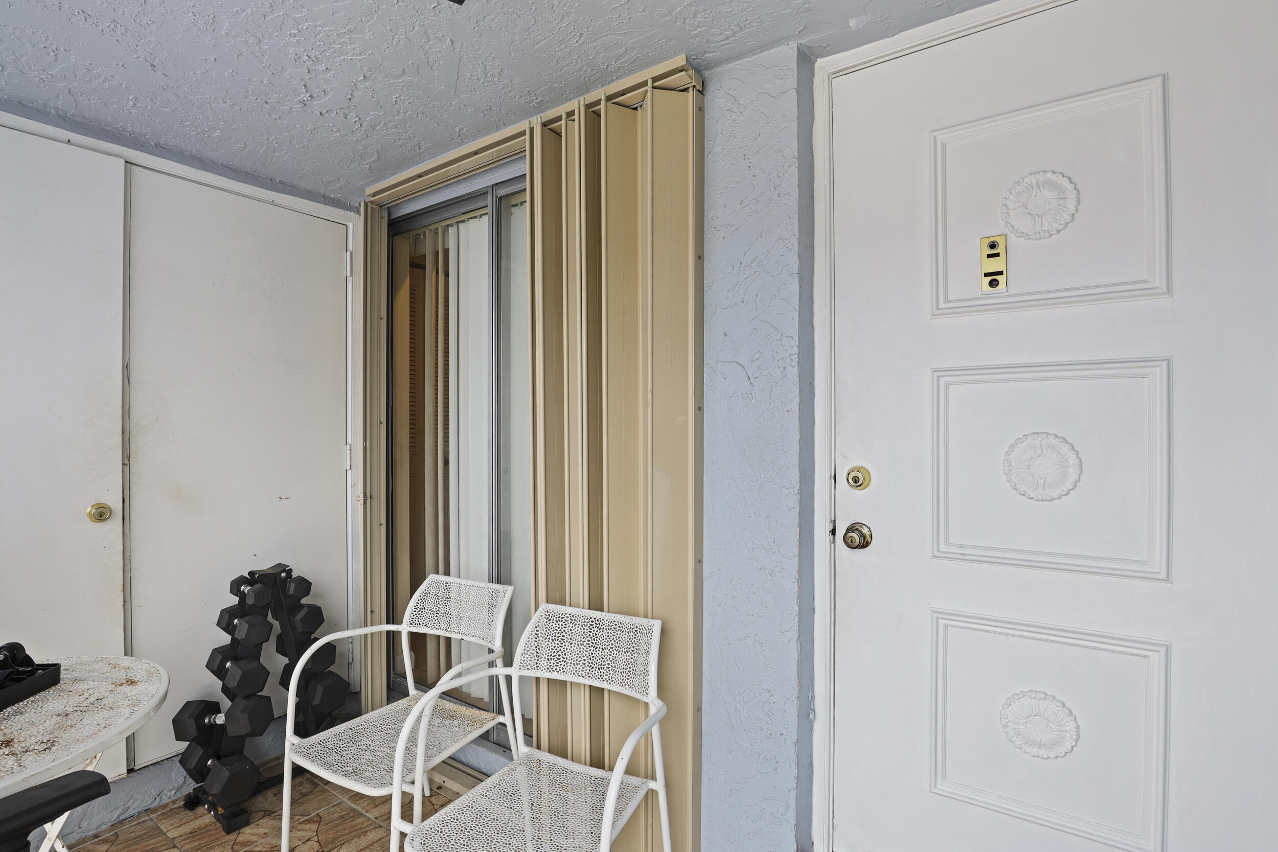 Properties 4235 Lucerne Villas Lane