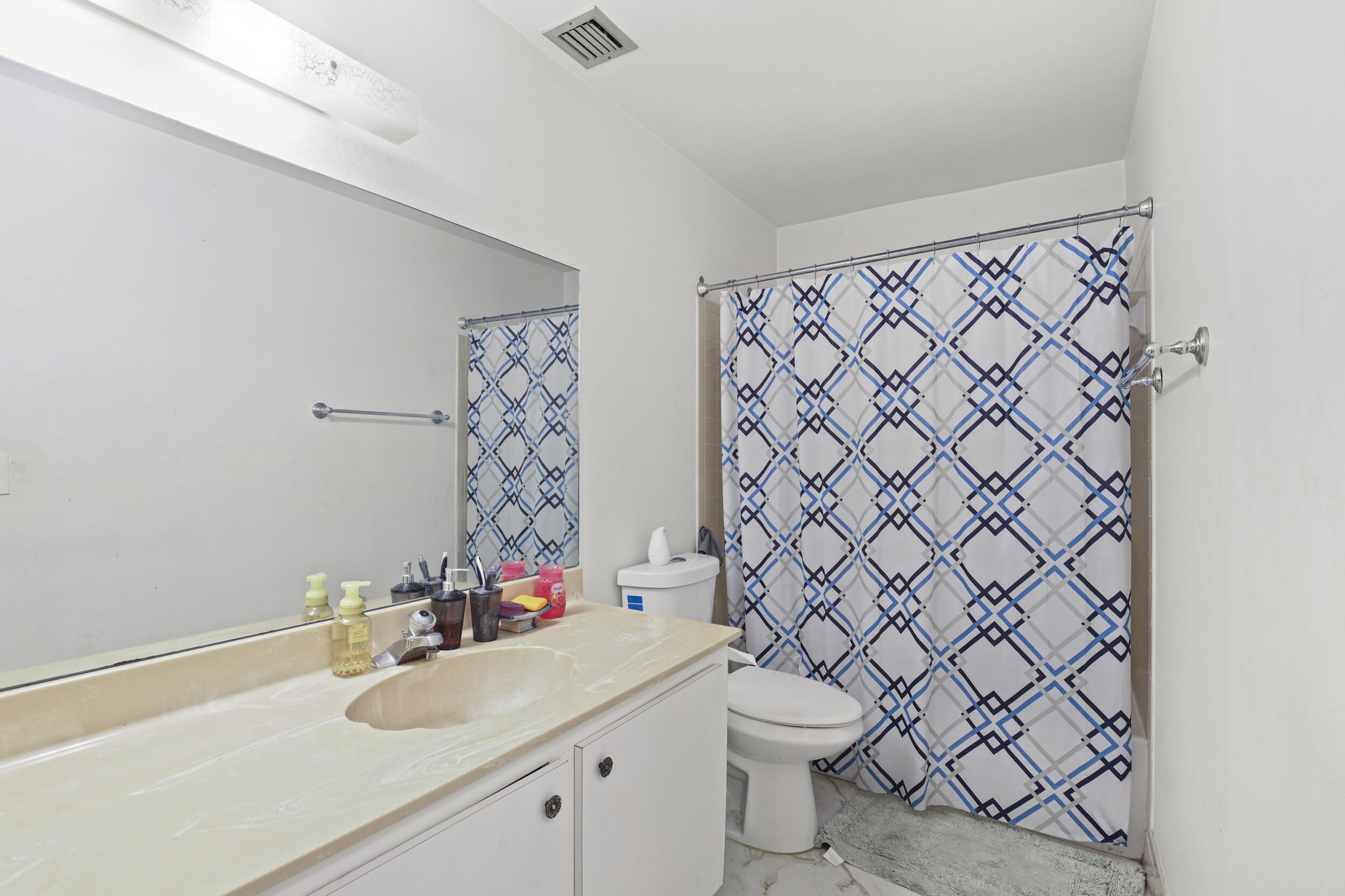 VILLAS AT LUCERNE LAKES I - Residential
