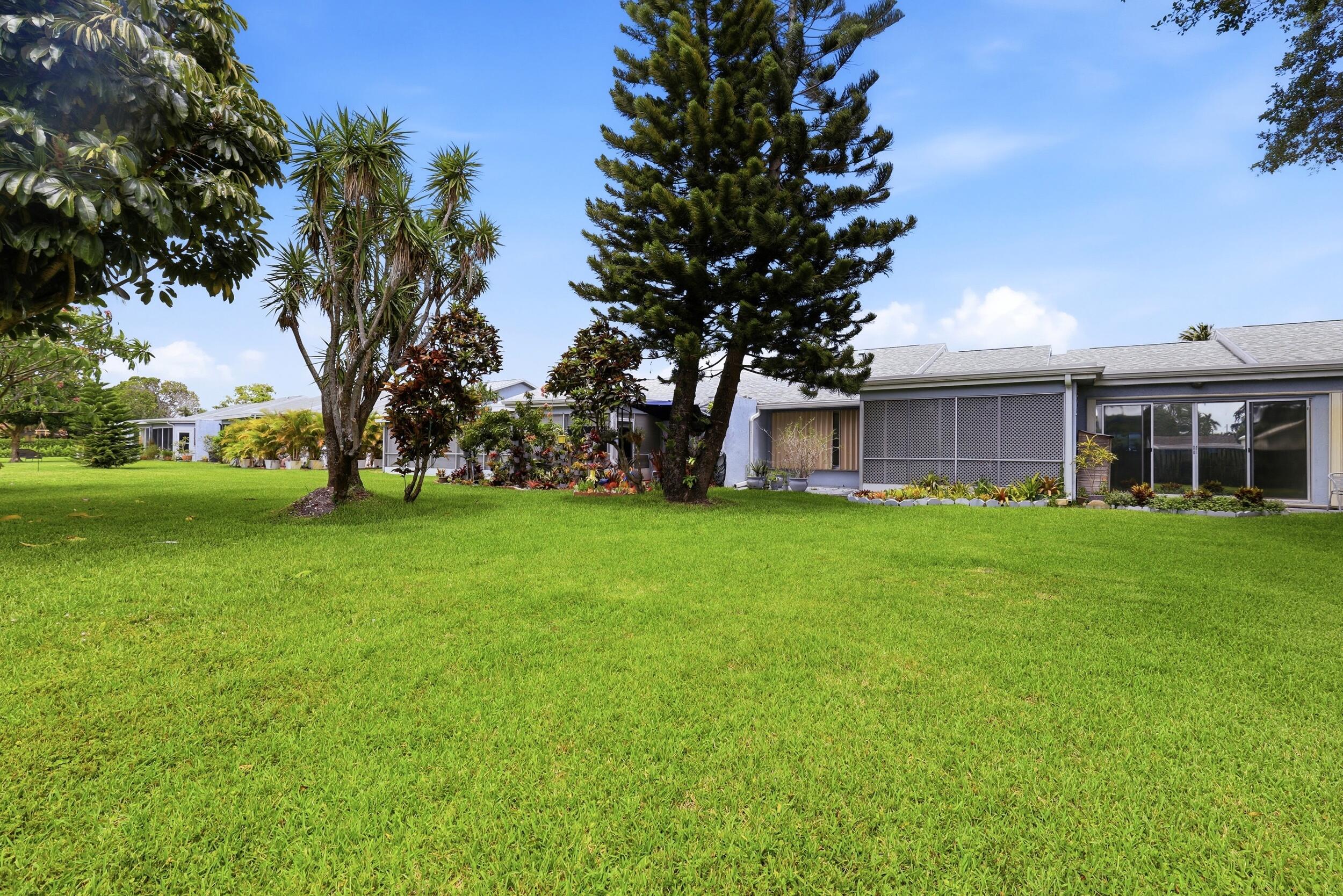 VILLAS AT LUCERNE LAKES I - Residential