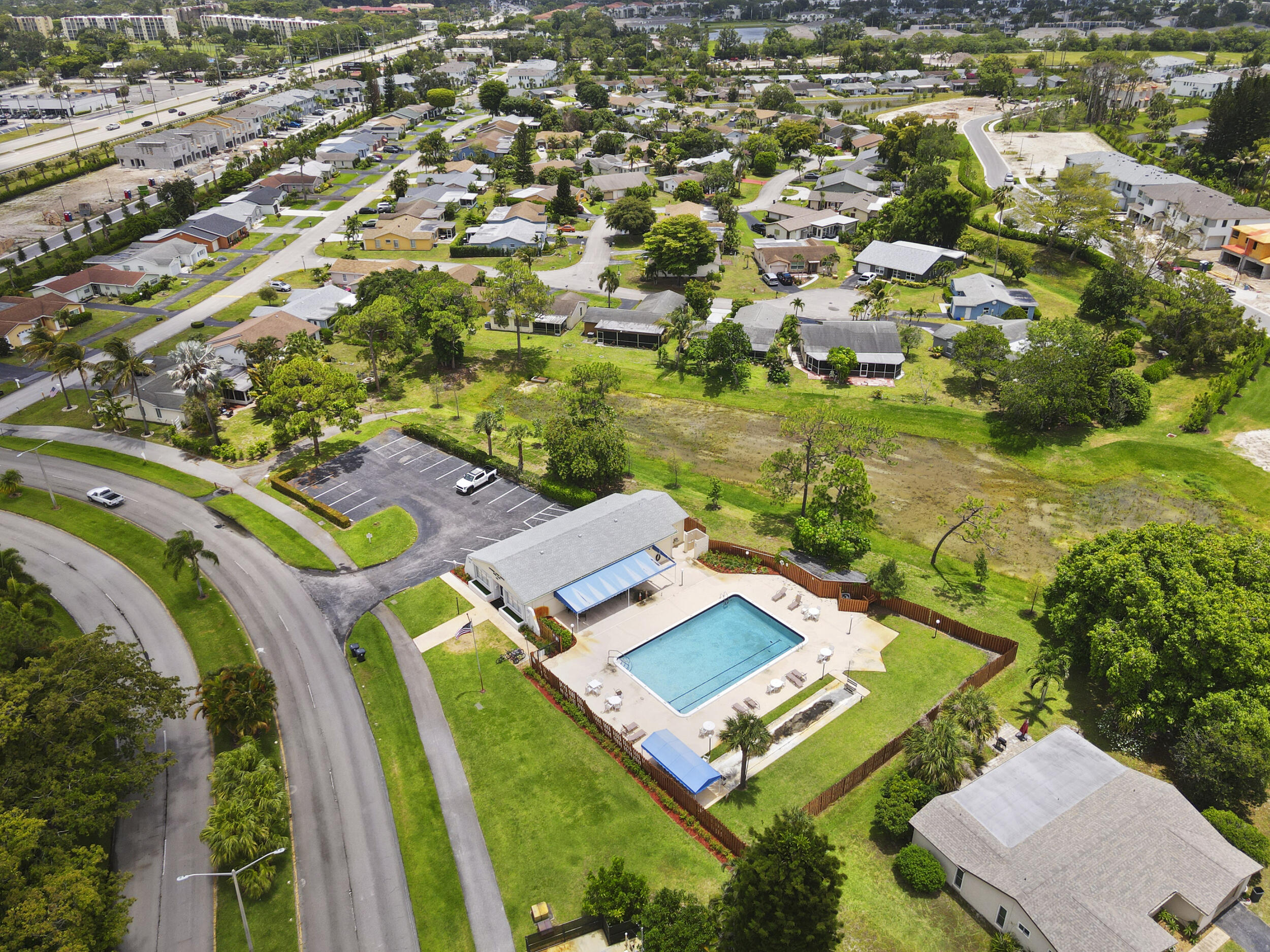VILLAS AT LUCERNE LAKES I - Residential