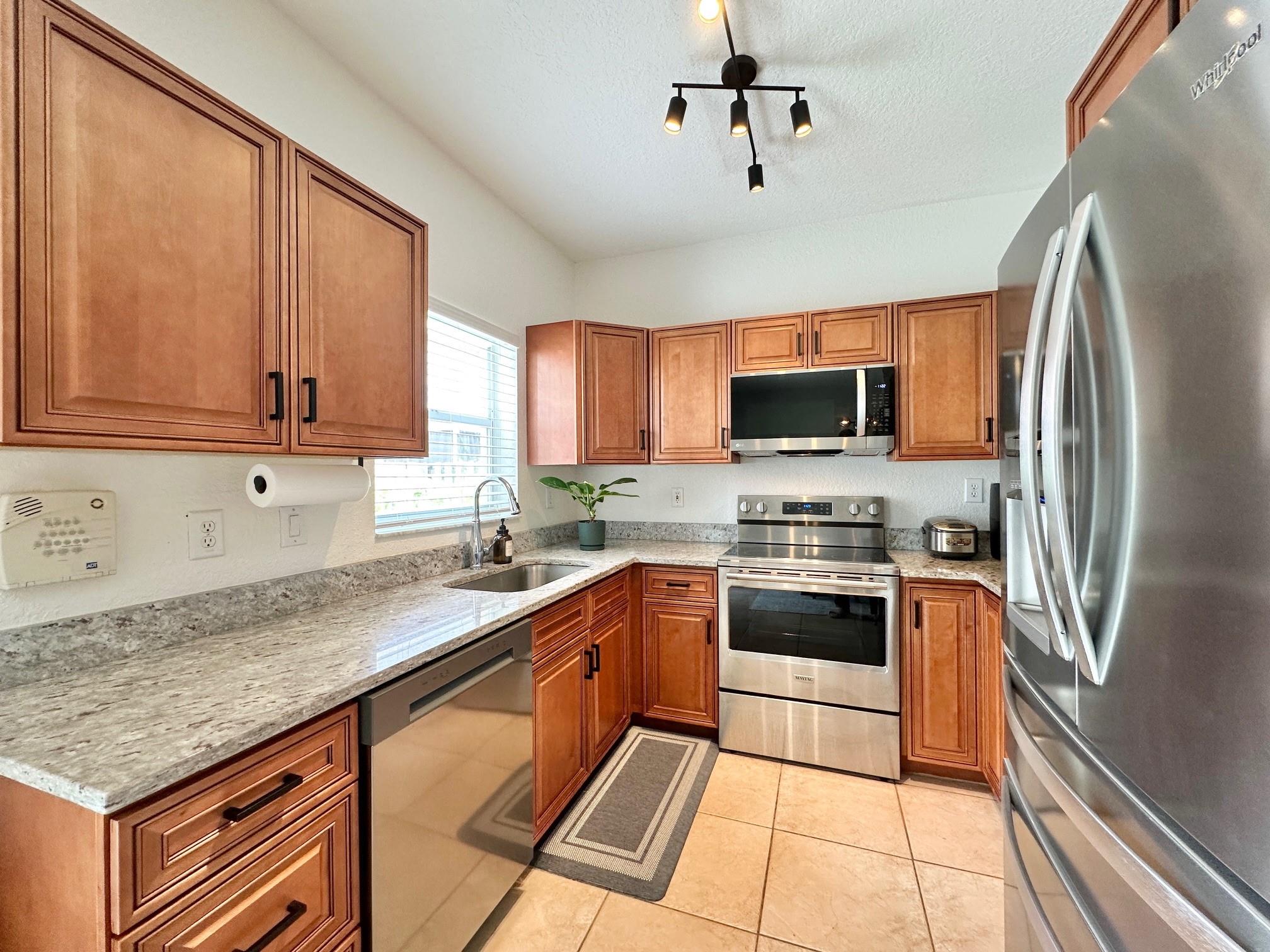 PEMBROKE FALLS PHASE 3 - Residential Lease