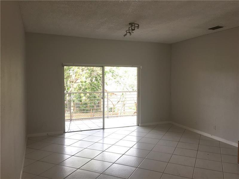 11601 Royal Palm Blvd 11601