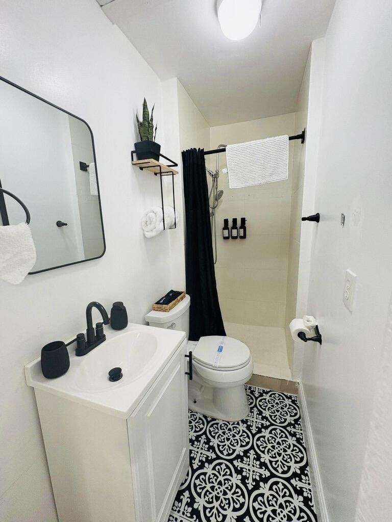 CRESTHAVEN NO 5 - Residential