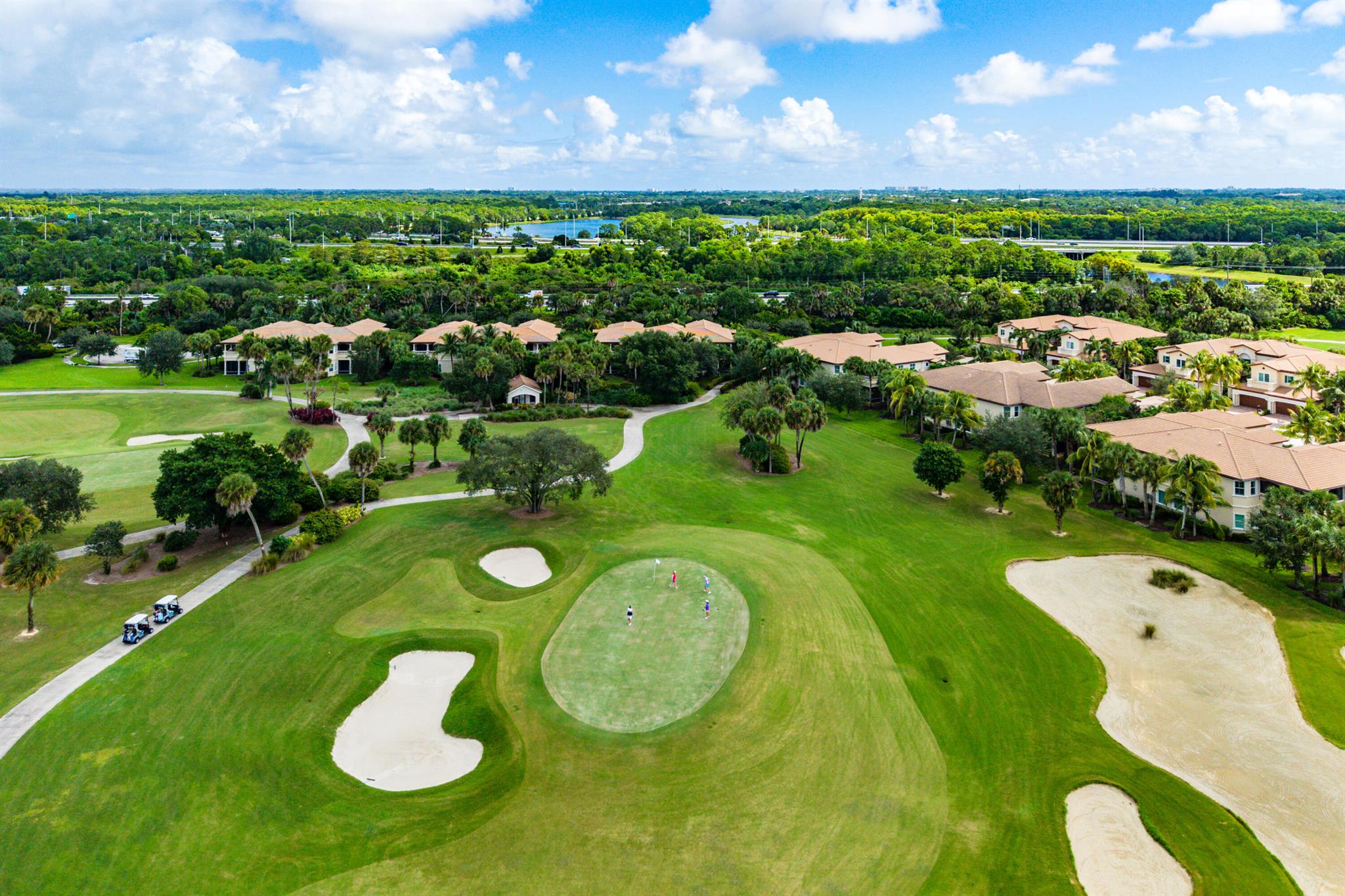JUPITER COUNTRY CLUB COND - Residential