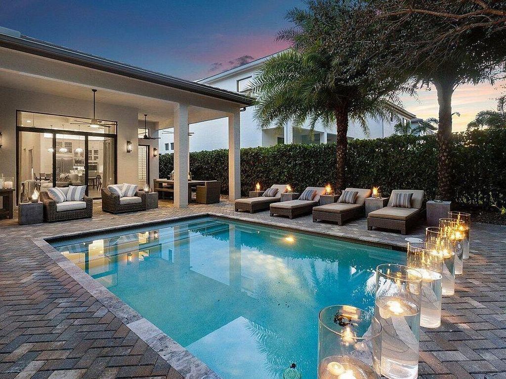 Photo of 16184 Pantheon Pass, Delray Beach, FL 33446 (MLS # R10949021)