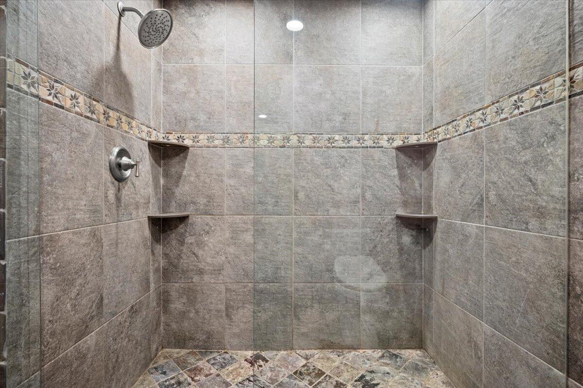 LOXAHATCHEE GROVES - Residential